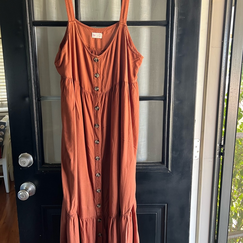 SO Rust-Orange Button-Front Maxi Dress